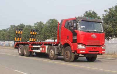 解放前四后八平板運(yùn)輸車